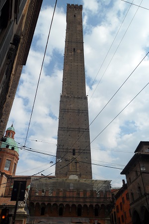 Torre degli Asinelli - Bologna